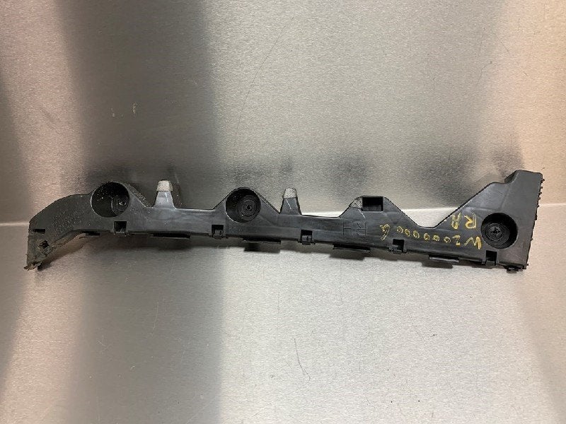 SUPPORT PARE-CHOCS ARRIÈRE DROIT Mazda 6 (GH12 / GHA2), Utilisé, Mazda