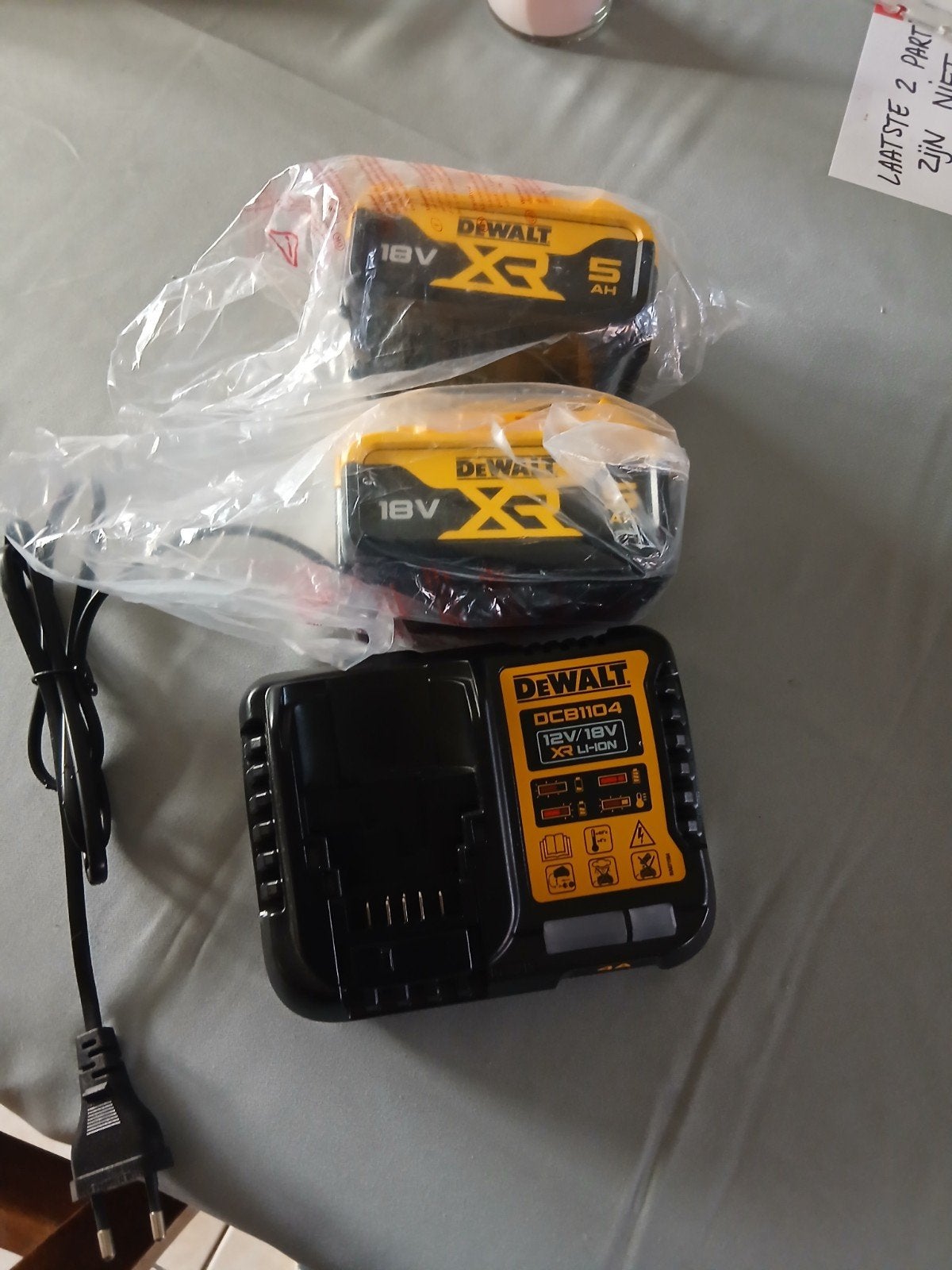 dewalt, Ophalen