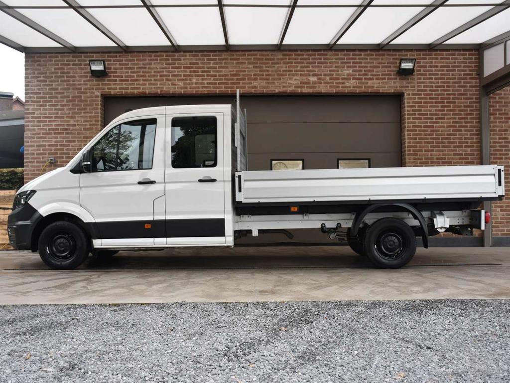 Volkswagen Crafter 2.0 TDI / L4 / 7 ZIT / NIEUW MODEL / OPE, Auto's, 4 deurs, Zwart, Bedrijf, USB