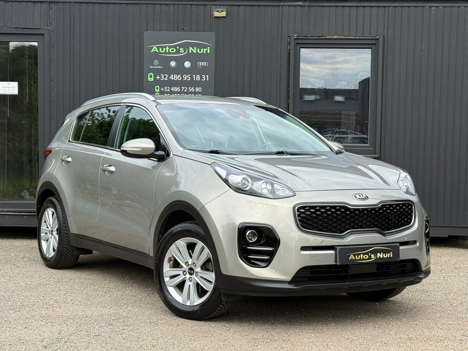 Kia sportage 1.6i benzine manueel 115.000km, Autos, Kia, Cuir, Achat, Euro 6, Entreprise
