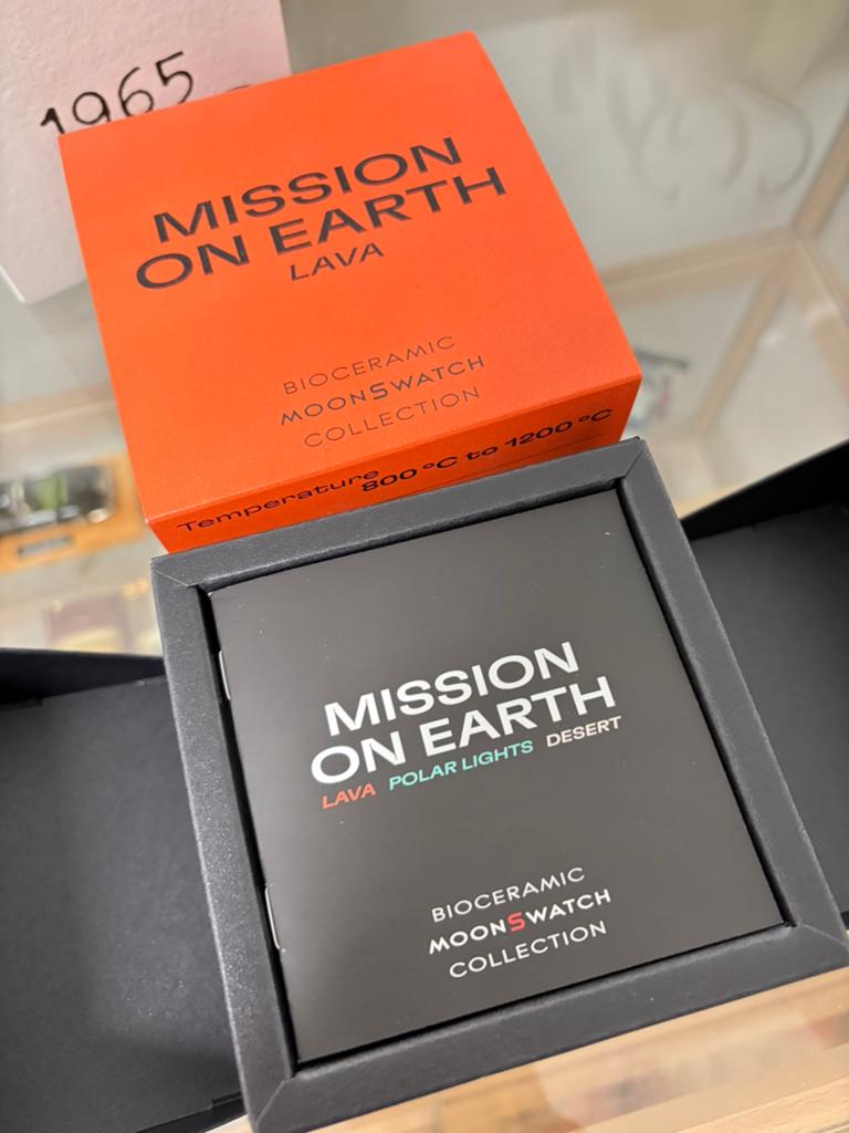 Moonswatch omega swatch mission on earth, Ophalen, Zo goed als nieuw