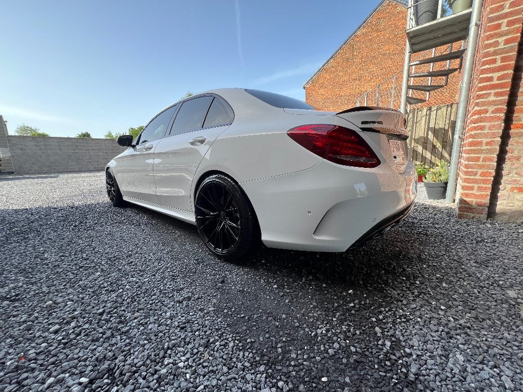 C43 amg, Autos, Mercedes-Benz, Particulier, Classe C, Essence, Euro 6, Coupé, 5 portes, Automatique, Blanc, Noir, Alcantara, Quatre roues motrices / 4X4