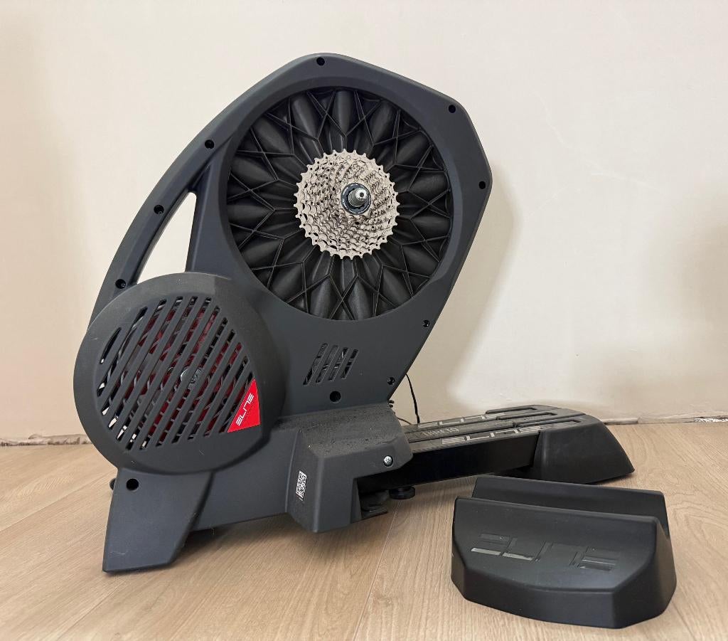 Elite Direto+ Fietstrainer, Sport en Fitness, Ophalen, Zo goed als nieuw, Kunststof, Hometrainer