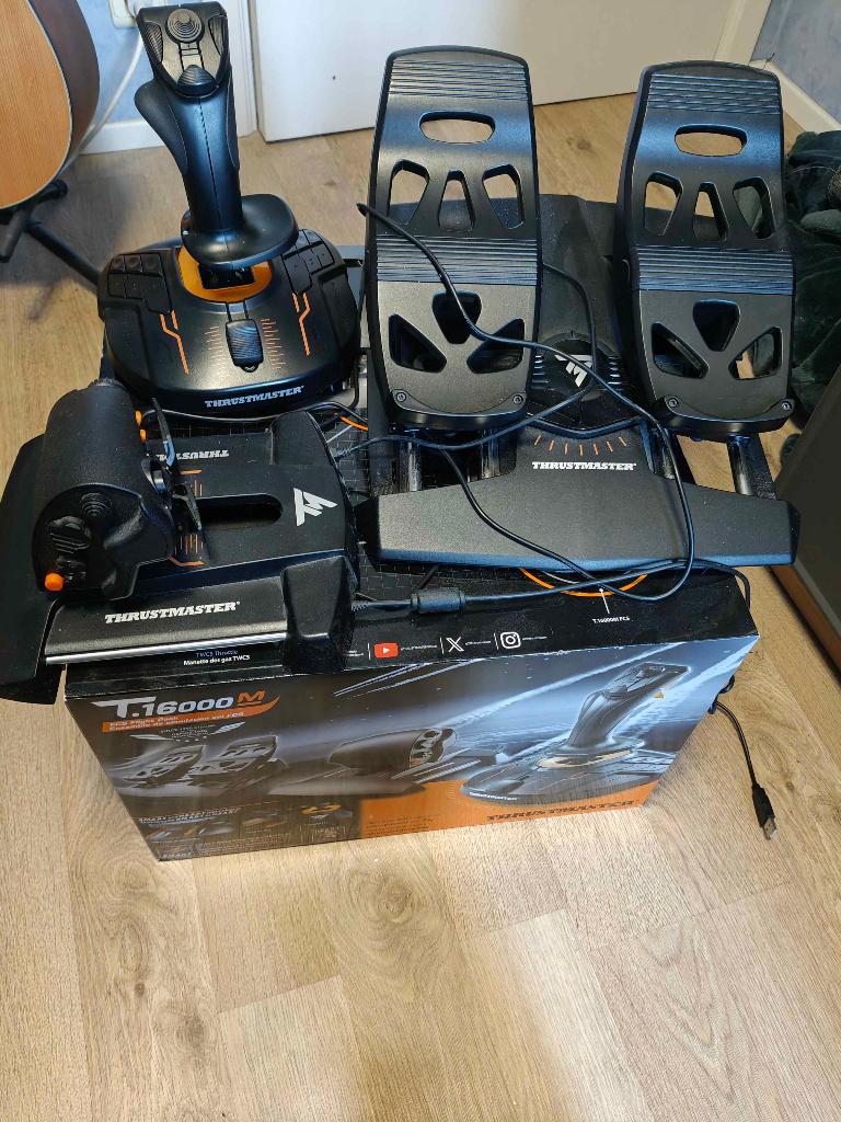Thrustmaster T16000m HOTAS flight pack, Informatique & Logiciels, Joysticks, Enlèvement, Comme neuf, Thrustmaster