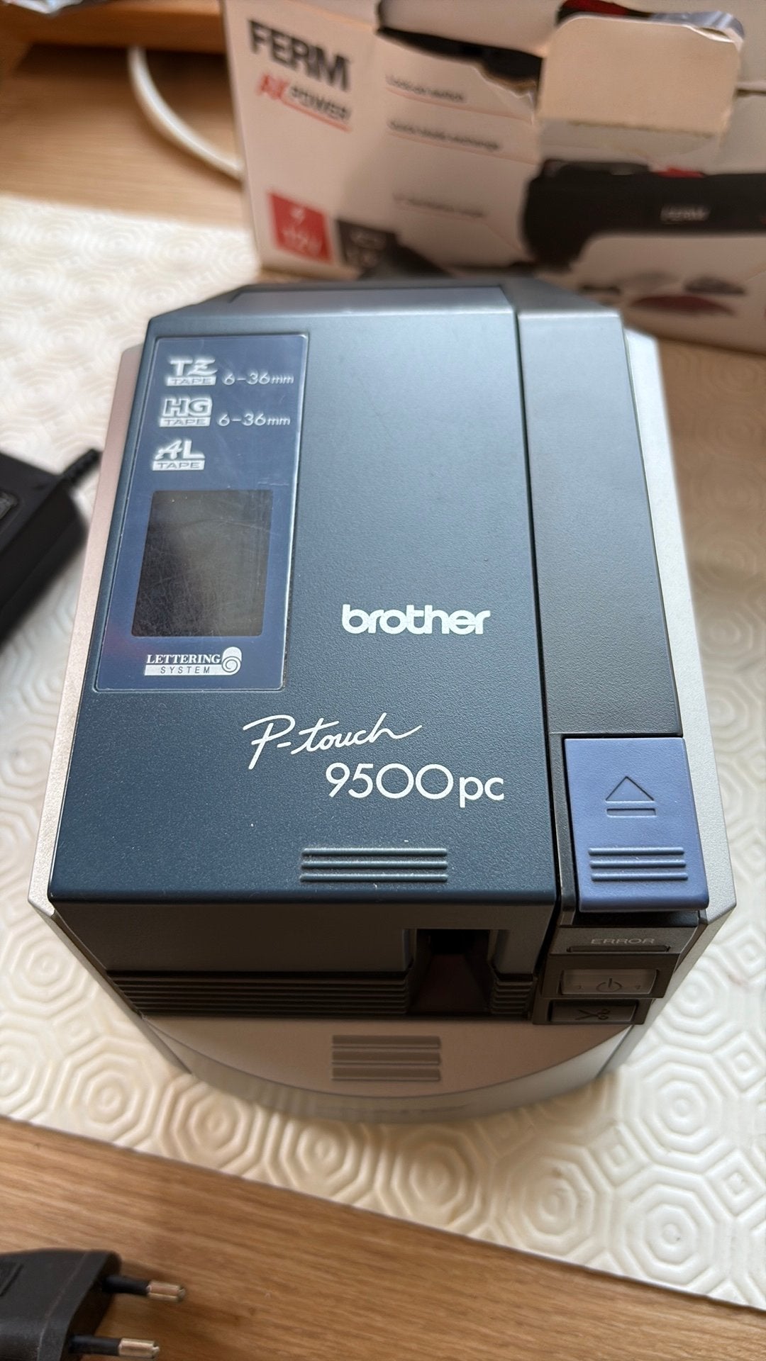 Imprimante a etiquette Dymo Brother P-touch 9500pc, Enlèvement ou Envoi, Utilisé, Étiquette