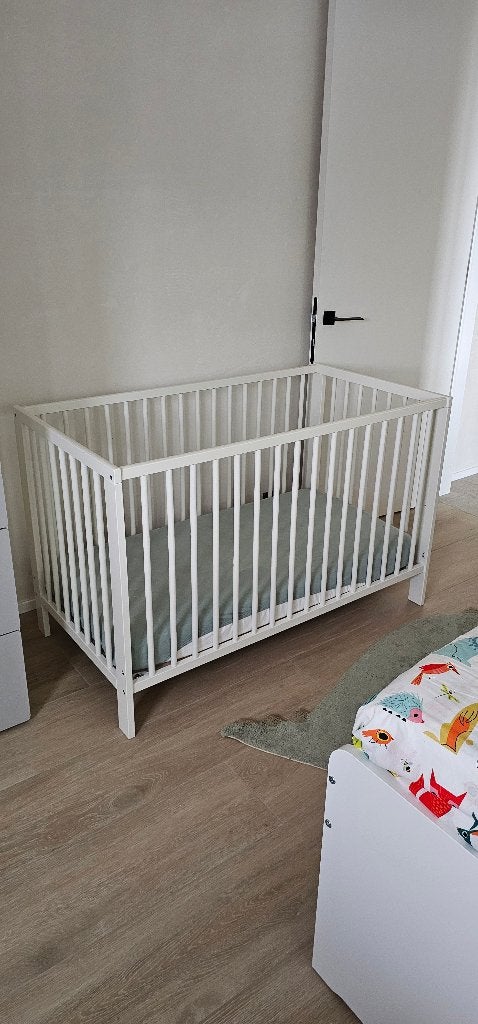 Babybedje Ikea Gulliver, Ophalen, Zo goed als nieuw, Minder dan 140 cm, Matras
