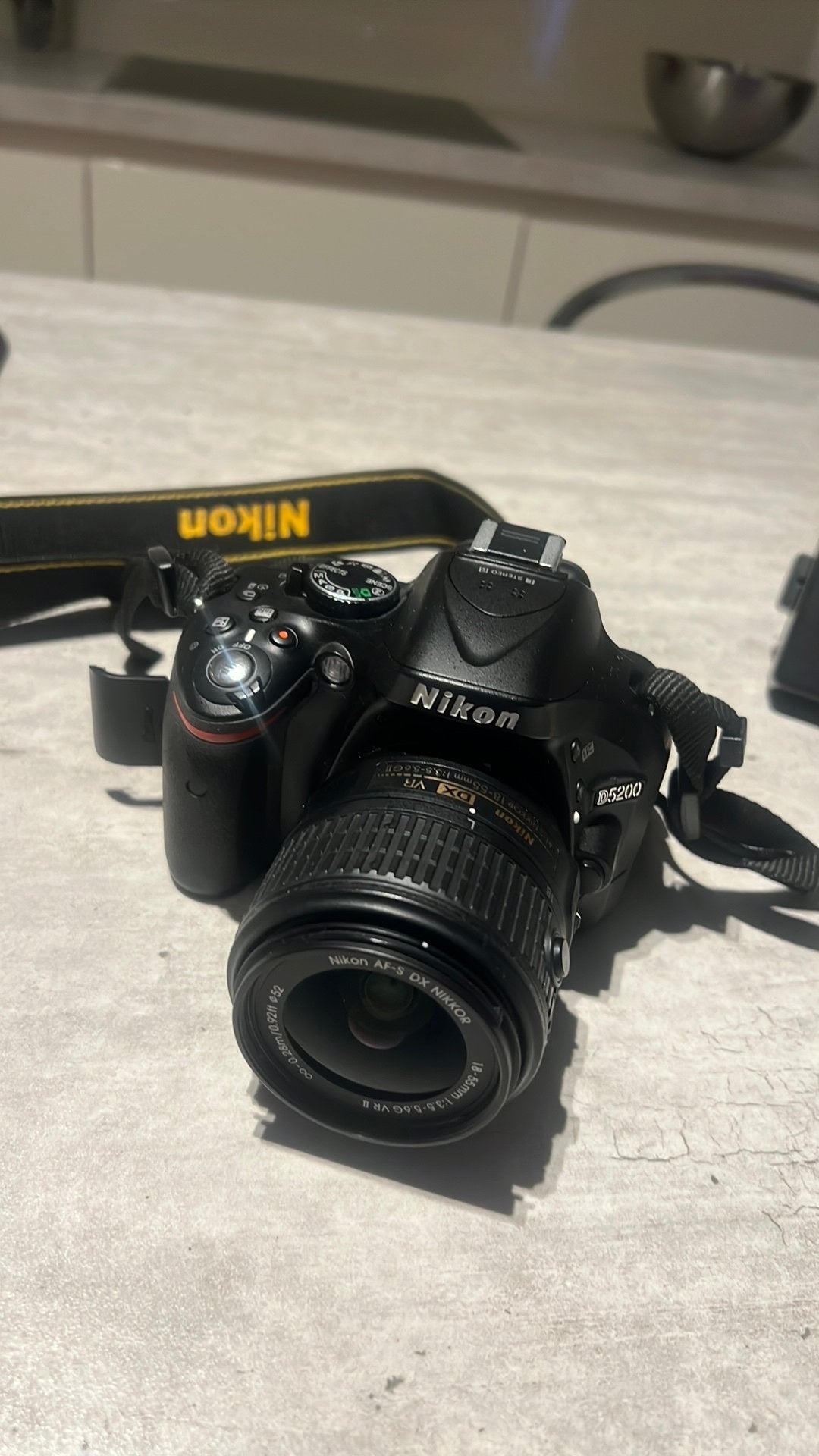 Nikon D5200 + 2 lenses, Spiegelreflex, Zo goed als nieuw, Lensdop, Nikon