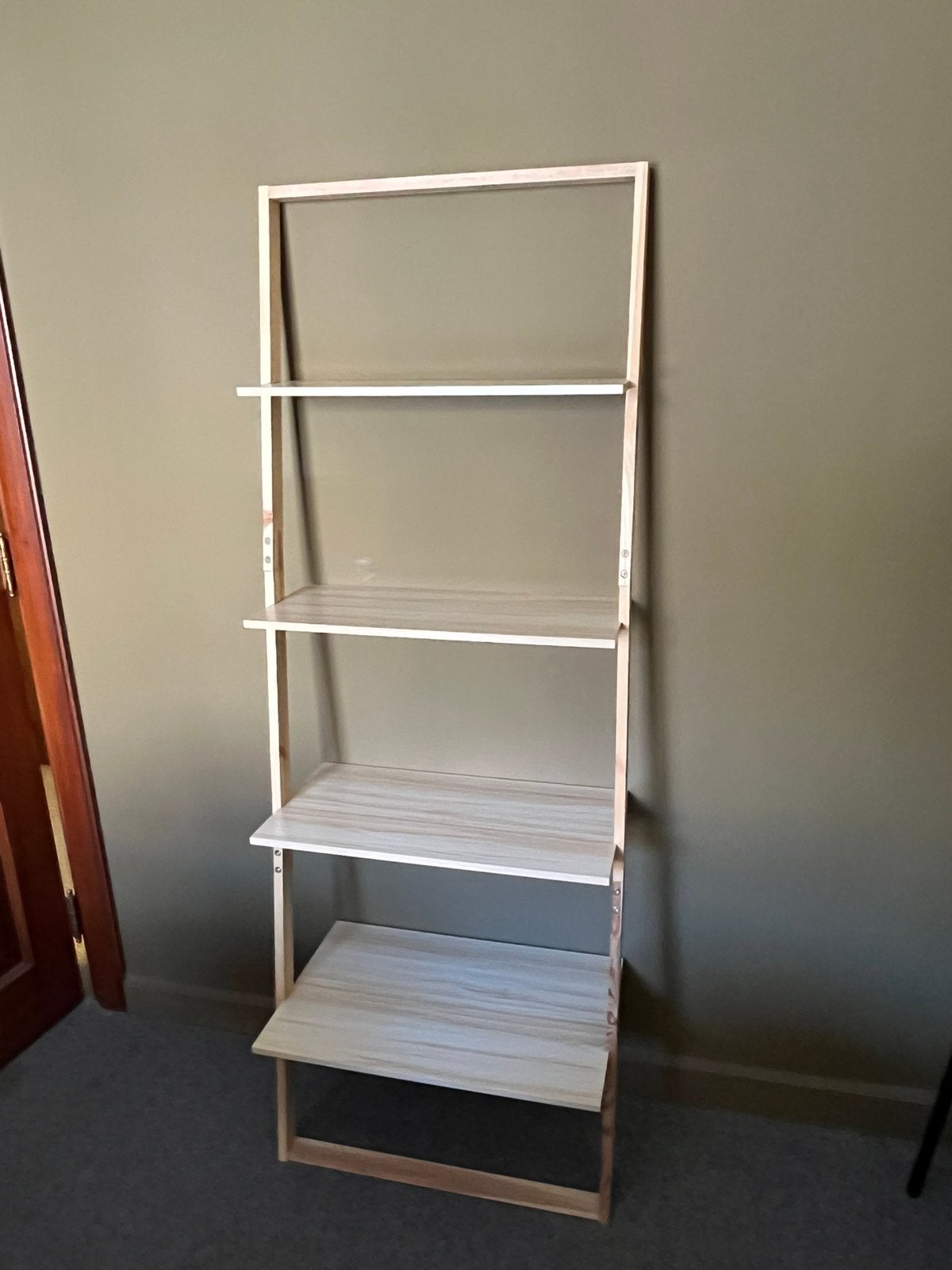 Houten rekje, Enlèvement, Utilisé