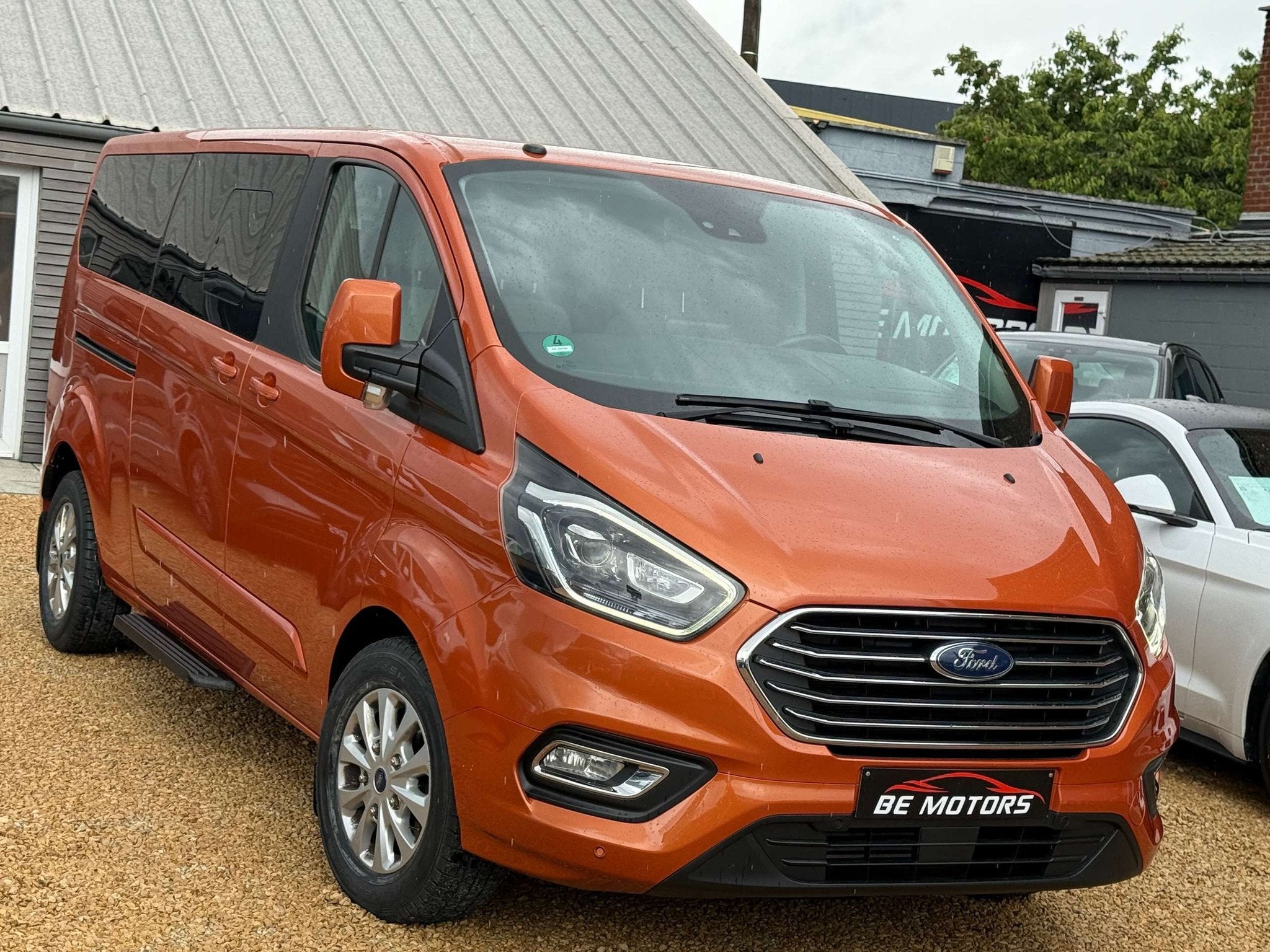 Ford Tourneo Custom 2.0 TDCI 170CV 9 PLACES LONG CHASSIS BOI, Auto's, Gebruikt, 9 zetels, Diesel, 6 deurs