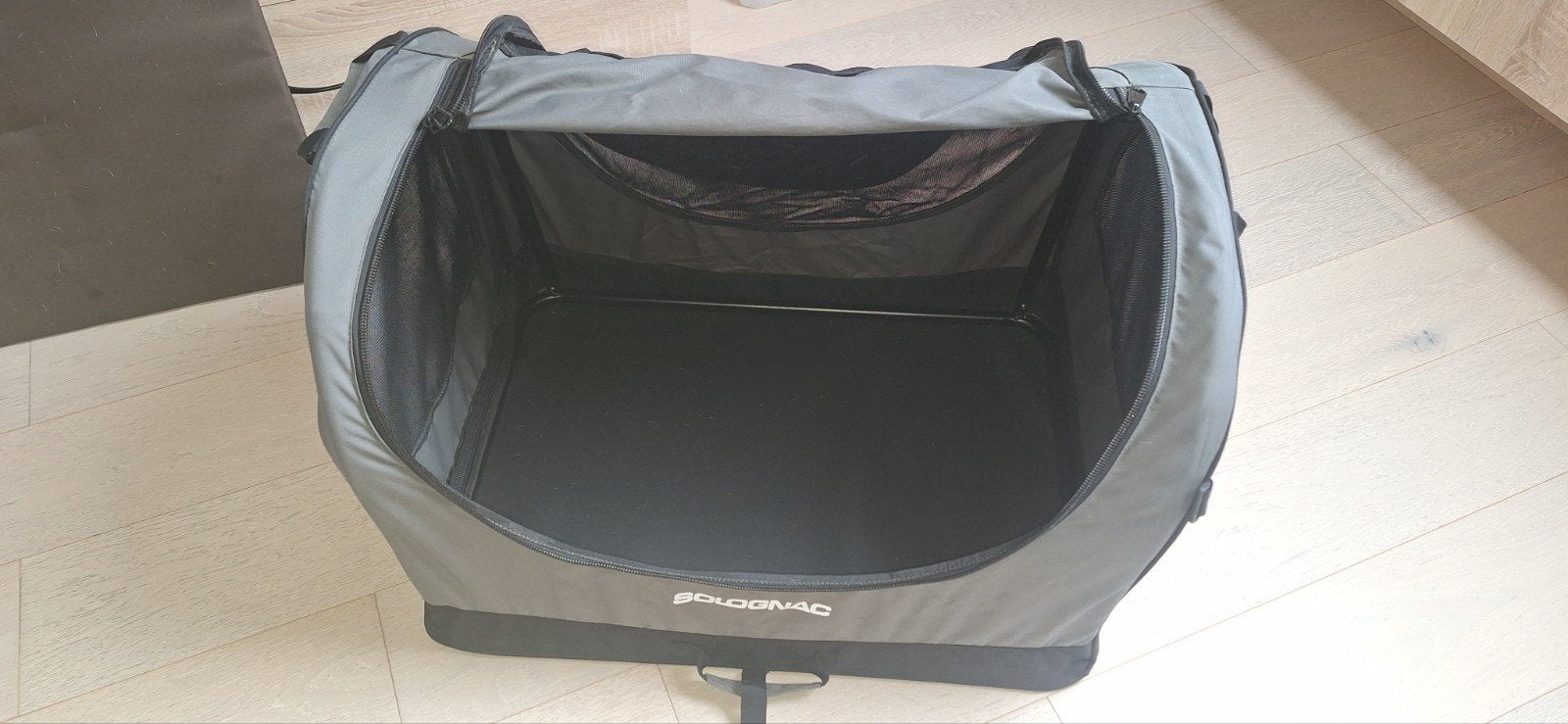 Cage de transport pour chien