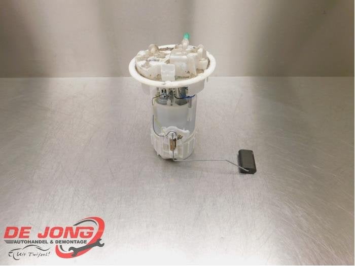 Pompe carburant électrique d'un Opel Crossland X, -, Opel, 3 mois de garantie, Utilisé