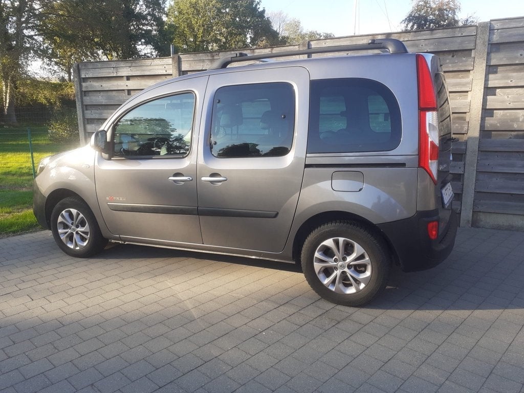 Renault Kangoo, Auto's, Bluetooth, 1600 cc, Handgeschakeld, Particulier