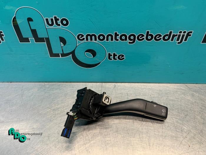 Commutateur essuie-glace d'un Volkswagen Golf (Golf 04-), Volkswagen, -, 3 mois de garantie, Utilisé