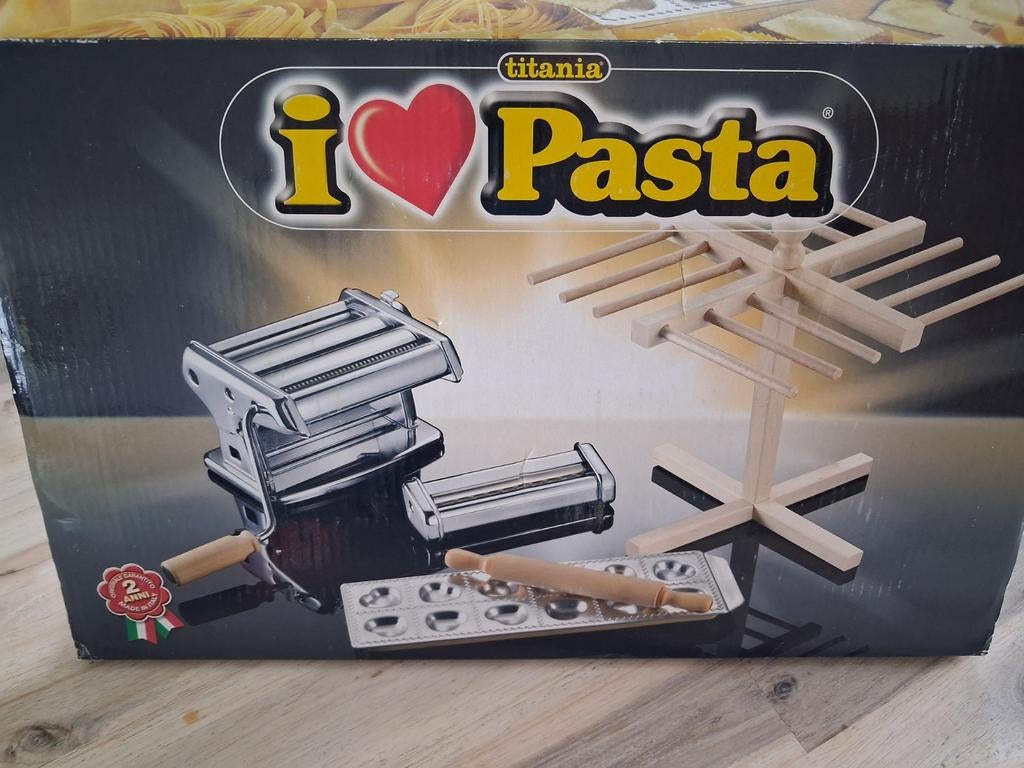 Pasta machine, Huis en Inrichting, Keuken | Keukenbenodigdheden, Pastamachine, Ophalen, Zo goed als nieuw, Overige merken