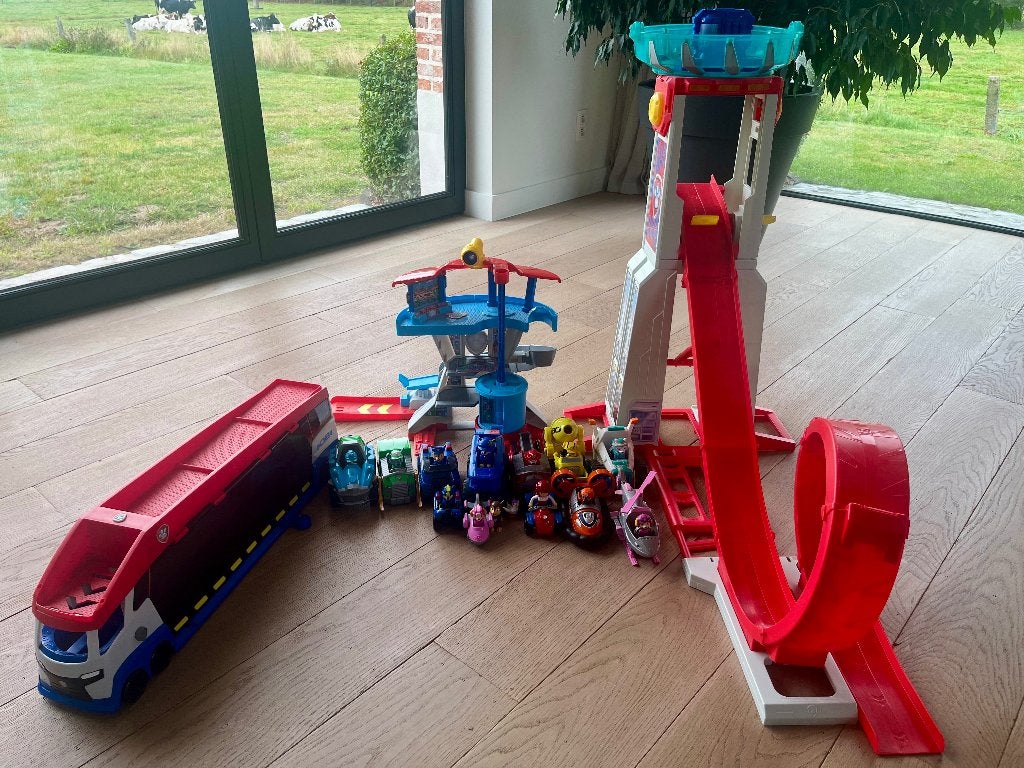 Paw patrol uitgebreide set!, Ophalen, Zo goed als nieuw