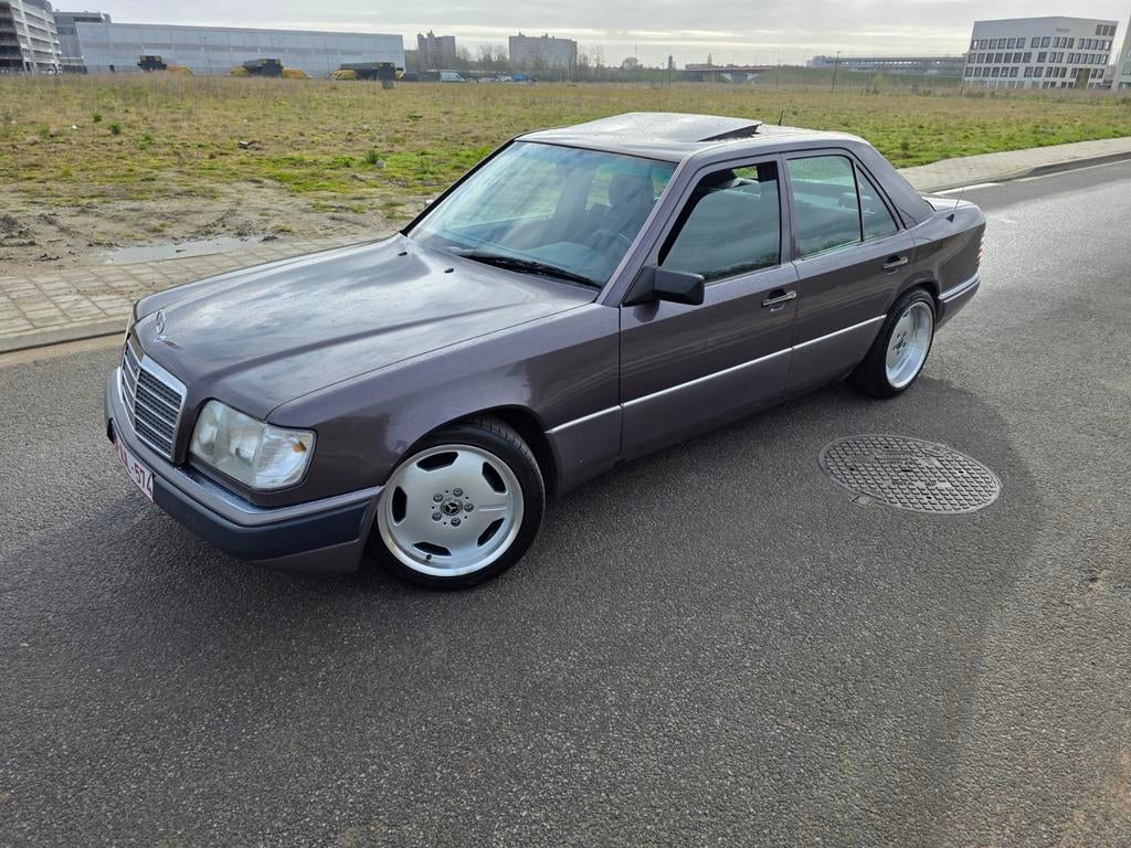 Mercedes E300 automaat diesel Sportline airco opendak full, Auto's, Automaat, Diesel, Particulier, Zetelverwarming