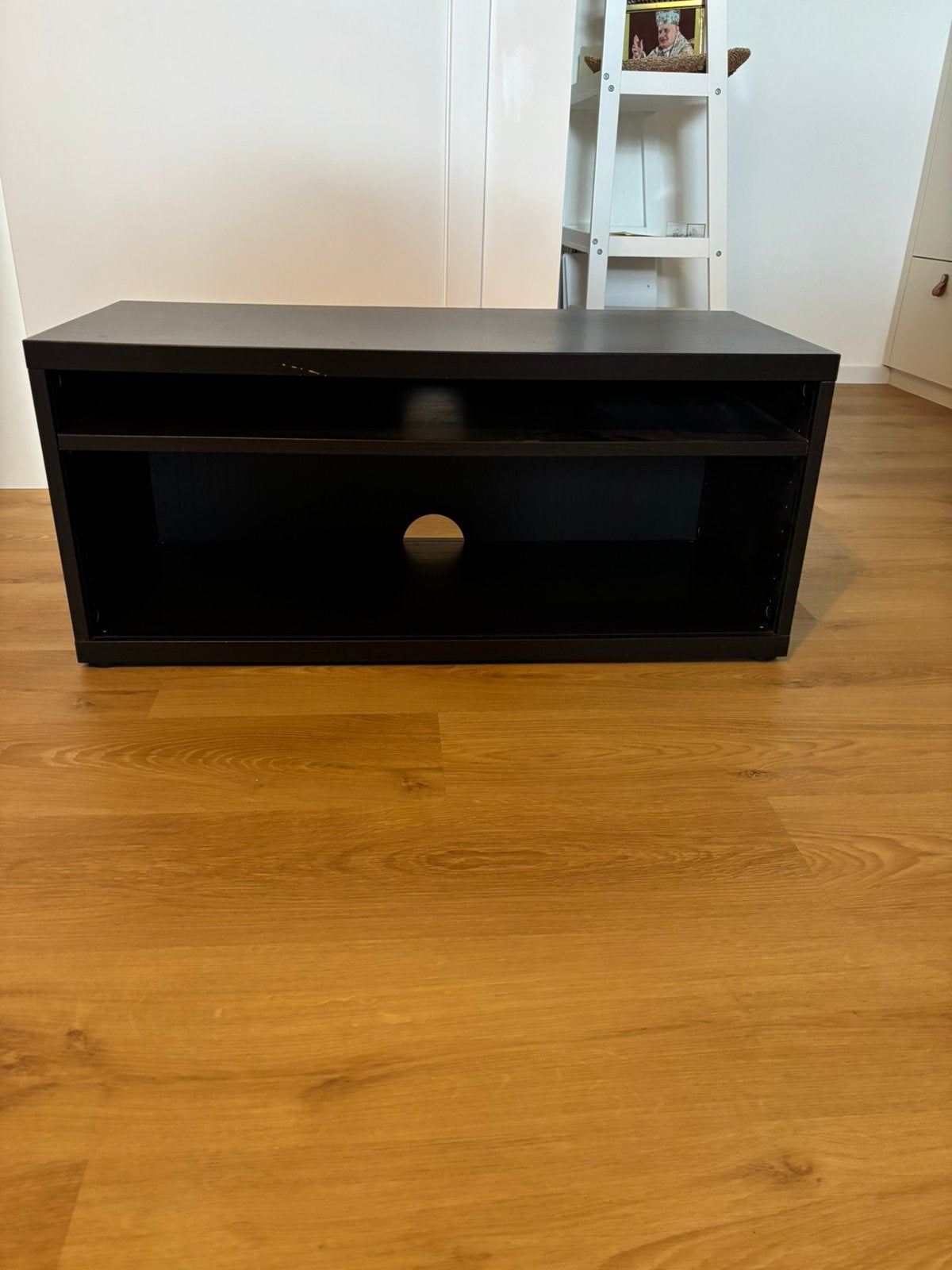 FREE IKEA meuble tv, Ophalen, Gebruikt