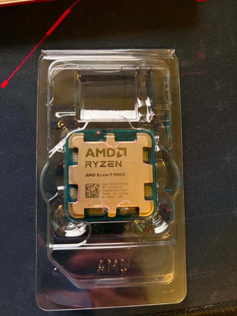 AMD Ryzen 9 9900X, Computers en Software, Desktop Pc's, Gebruikt, Ophalen of Verzenden, AMD Ryzen 9, Gaming