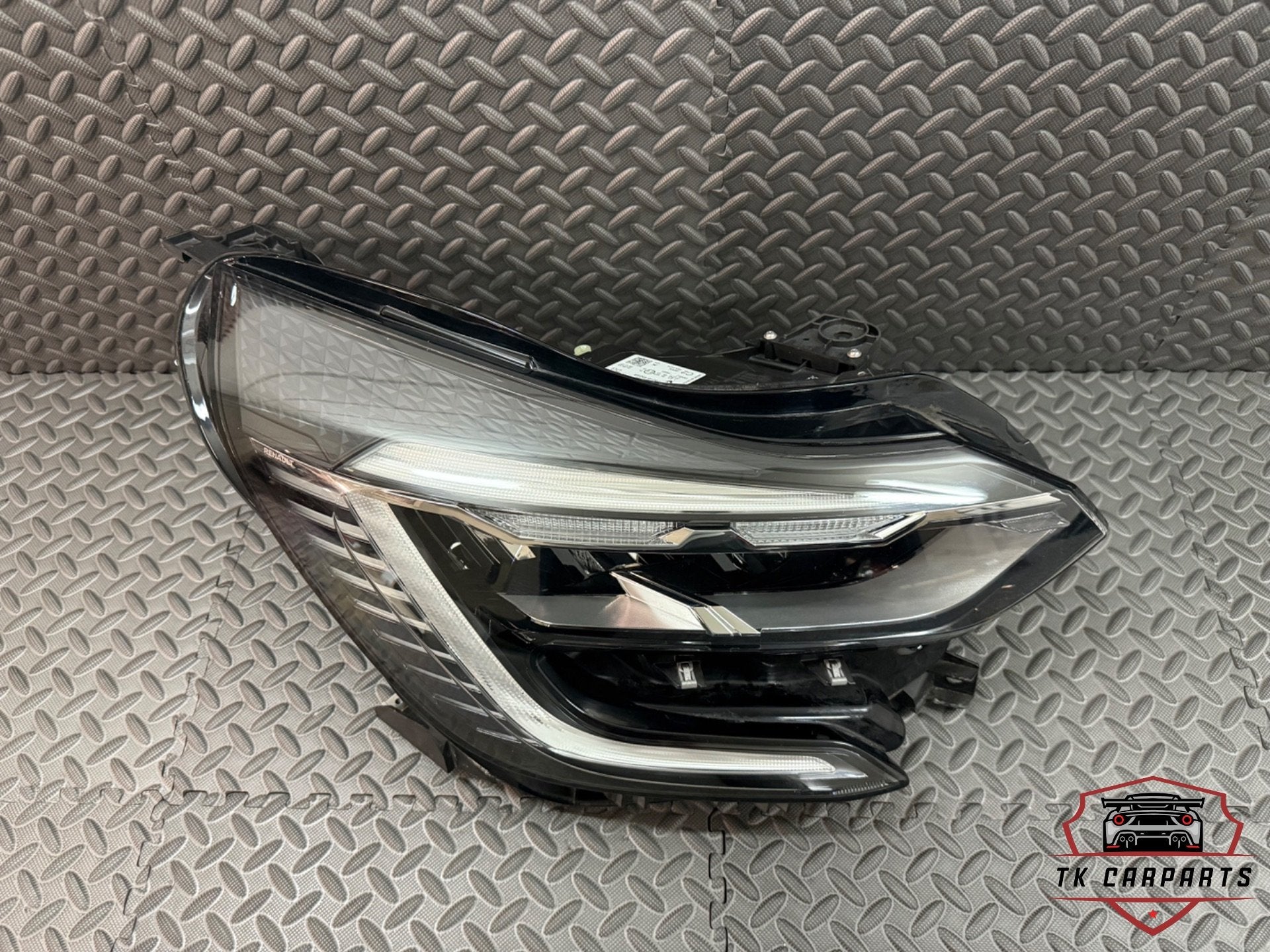 Renault Capture 2 Full led koplamp rechts 260104525R, Renault Group, Contact.group@renault.com, Renault, Nieuw
