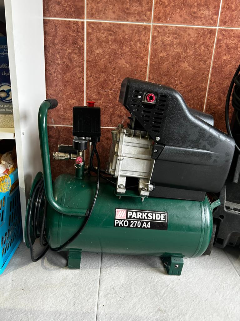 Compressor, Bricolage & Construction, Compresseurs, Enlèvement, Comme neuf