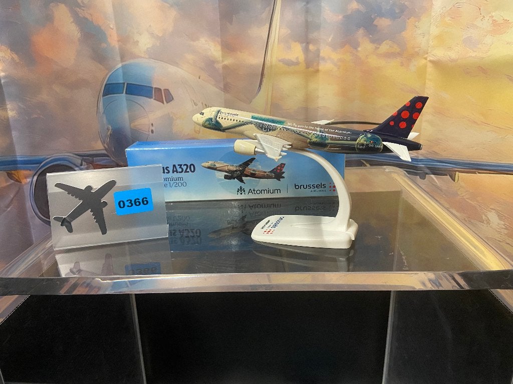 Brussels Airlines Atonium, Verzenden, Nieuw, Schaalmodel