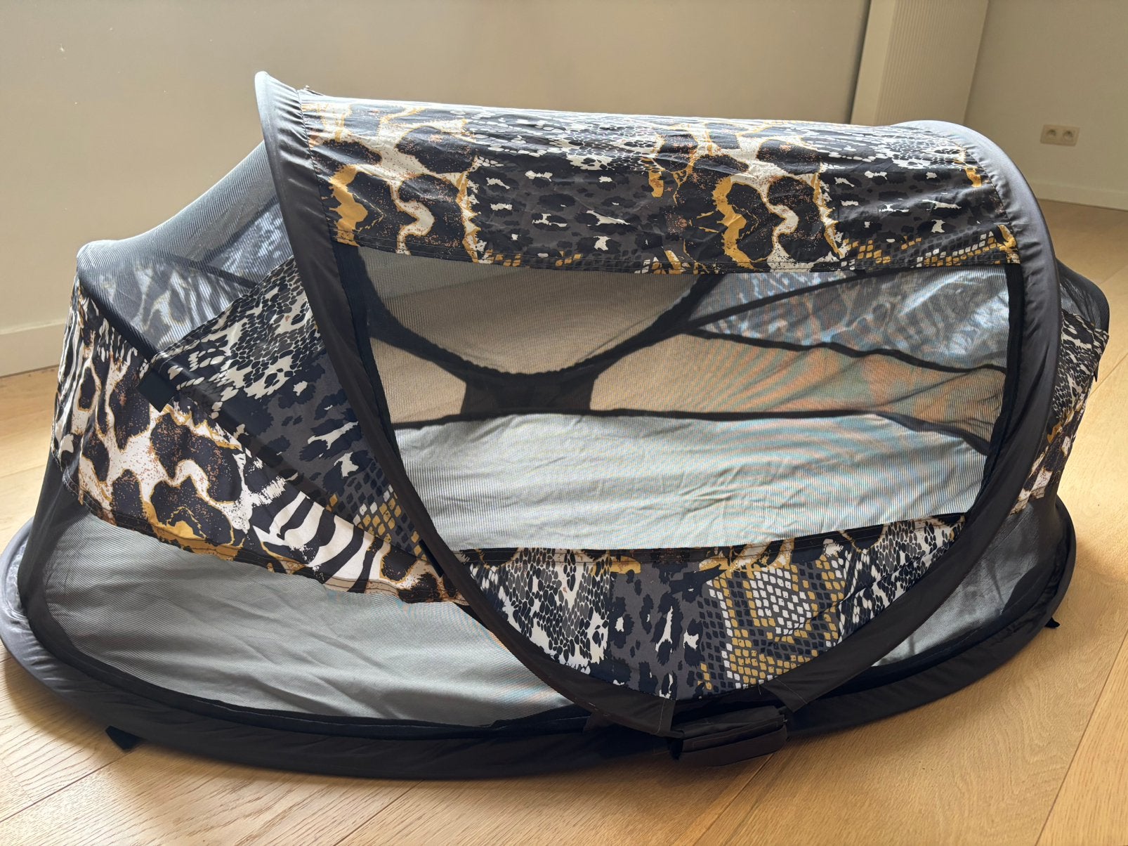 Deryan baby luxe reisbedje - zoo, Ophalen, Zo goed als nieuw, Reisbedje