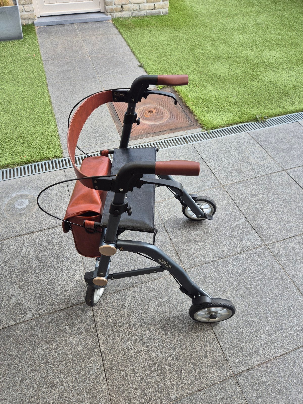 Rollator in heel goede staat, Enlèvement ou Envoi