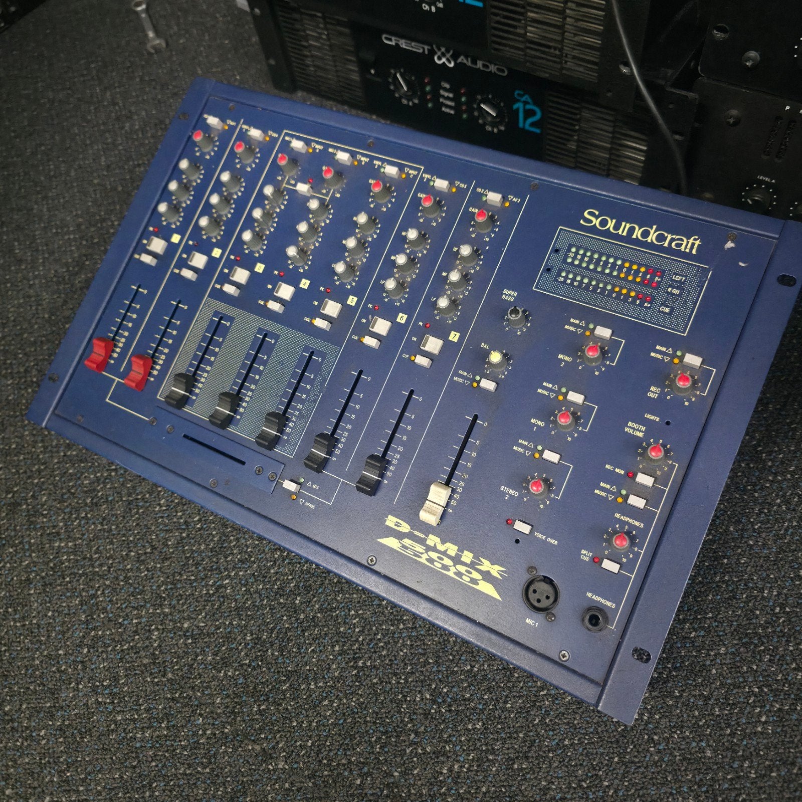 SOUNDCRAFT  D-MIX 500  dj mixer  met 3x phono, Muziek en Instrumenten, Mengpanelen, Ophalen of Verzenden