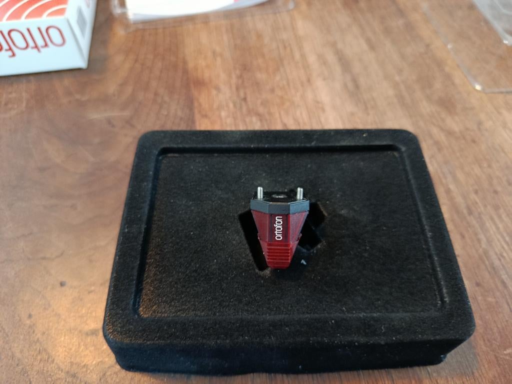Ortofon 2M Red Verso, TV, Hi-fi & Vidéo, Tourne-disques, Enlèvement ou Envoi, Comme neuf, Pièce tourne-disques, Autres marques