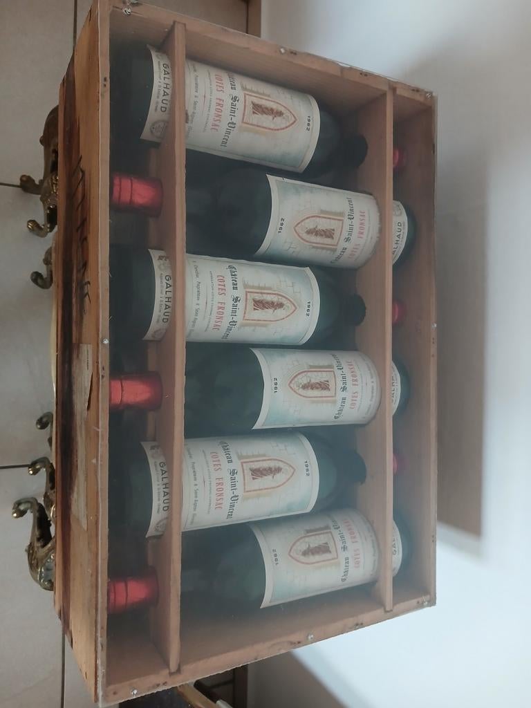 Kist rode wijn, Enlèvement ou Envoi