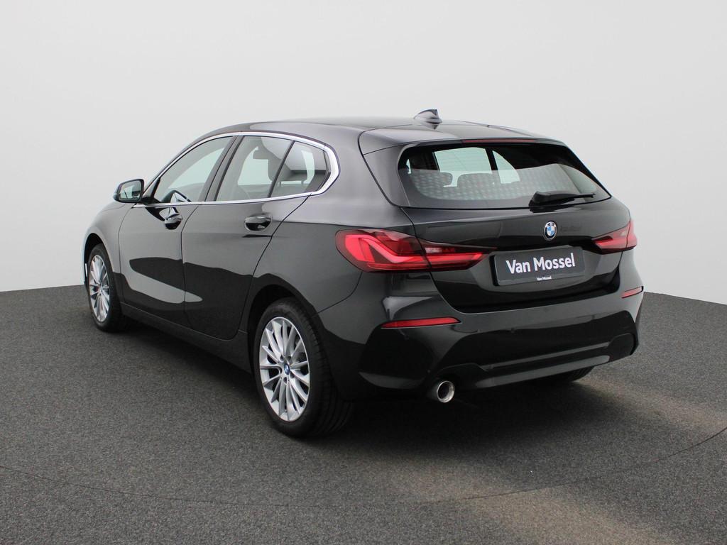 BMW 1-serie 116dA (85 kW) PDC V+A | Cruise Control | Bluetoo, Auto's, BMW, Gebruikt, Zwart, Elektrische ramen, 116 pk