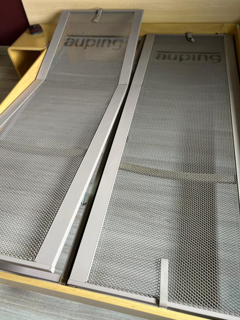 Auping auronde, Huis en Inrichting, Slaapkamer | Bedden, Ophalen, Bruin, 140 cm, Zo goed als nieuw