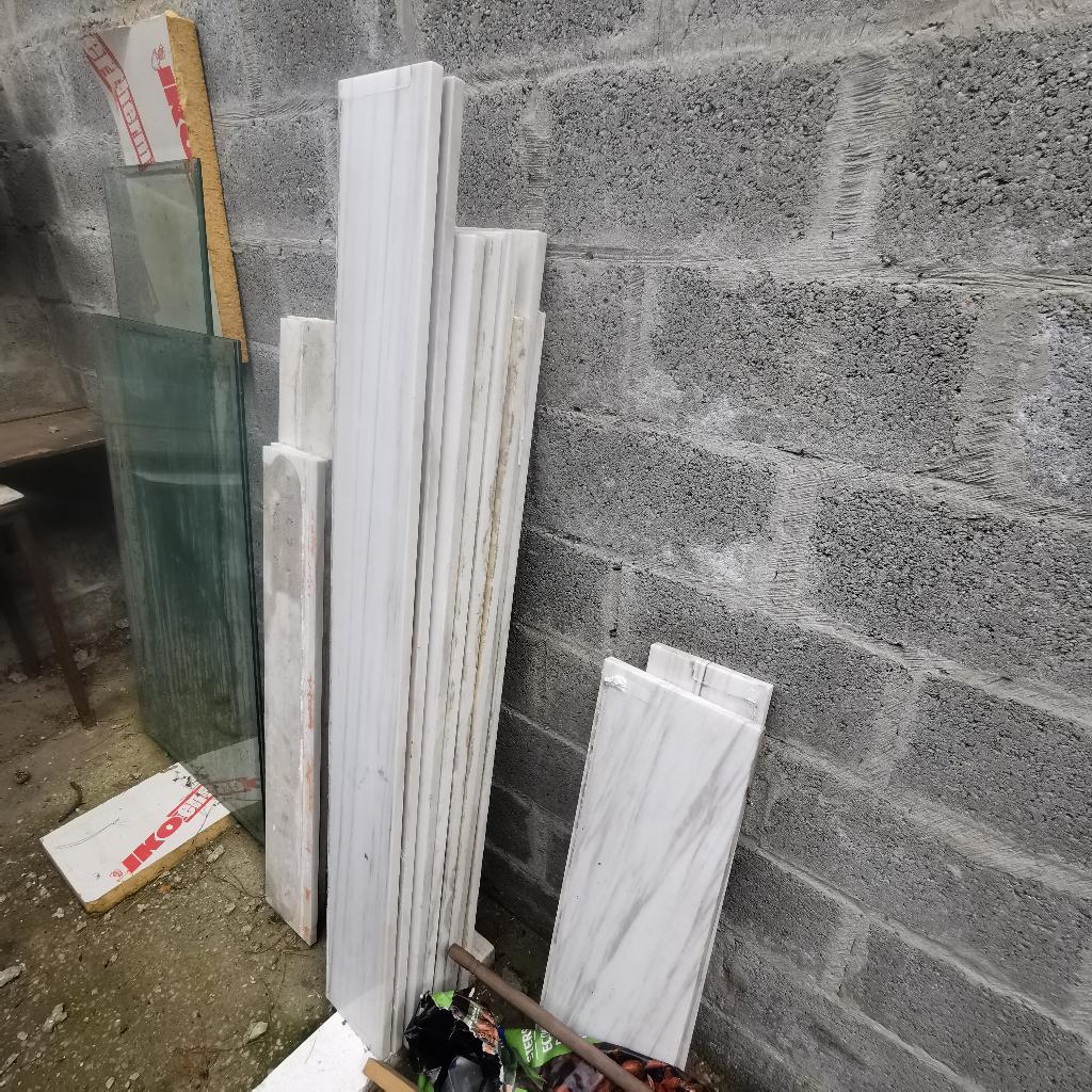 Marmer venstertabletten / vensterbanken, Ophalen, Overige materialen, Gebruikt, 100 tot 150 cm