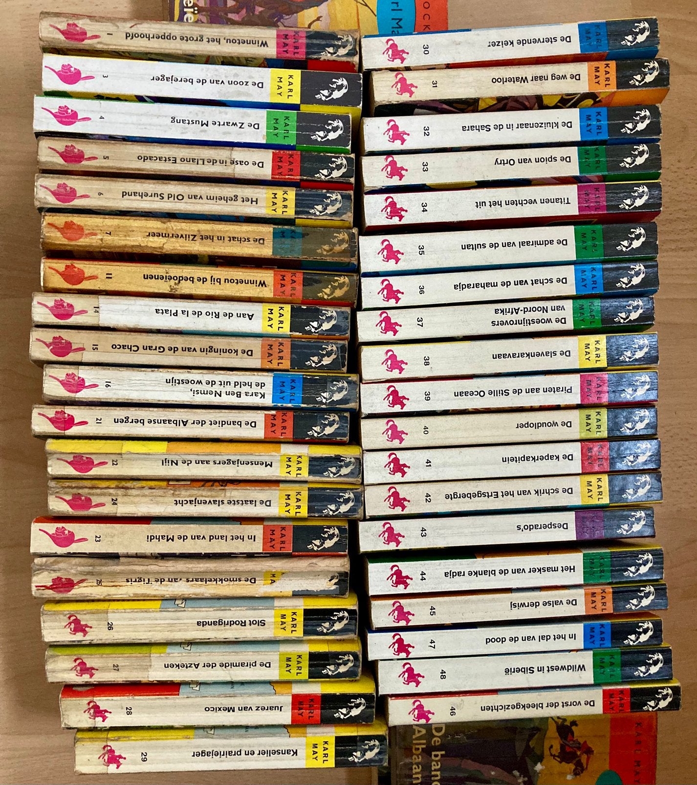 37 prismaboeken van Karl May, Boeken, Ophalen, Gelezen