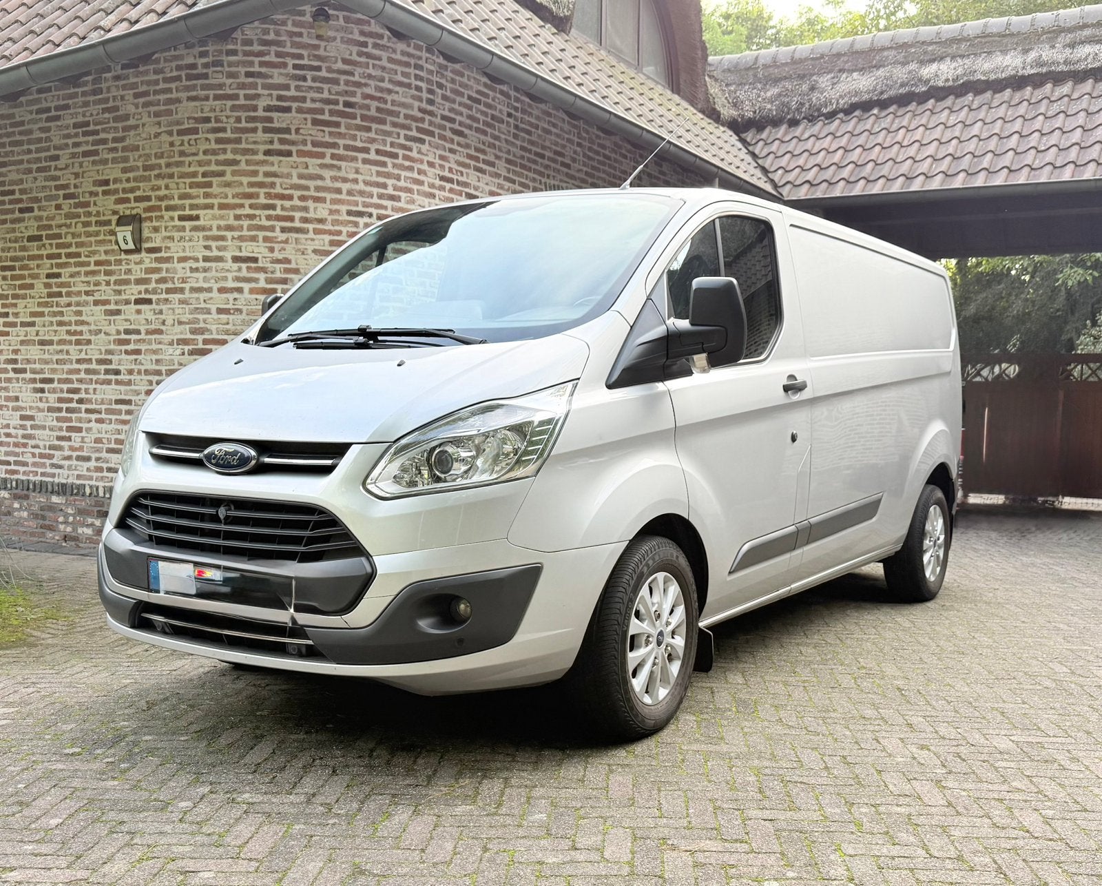 Ford Transit Custom 2.0 Tcdi 2017 L2H1 -REEDS GEKEURD !, Auto's, Voorwielaandrijving, Stof, 1995 cc, 5 deurs