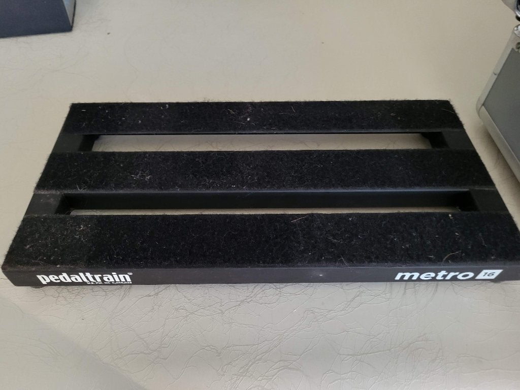 Pedaltrain Metro 16 pedalboard + hardcase, Muziek en Instrumenten, Behuizingen en Koffers, Ophalen, Gebruikt, Elektrische gitaar
