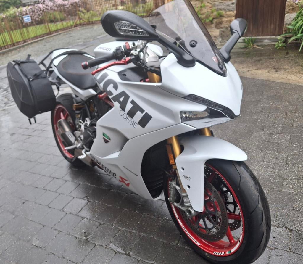 Ducati Supersport 937 S, Motos, Motos | Ducati, Particulier, ABS, Poignées chauffantes