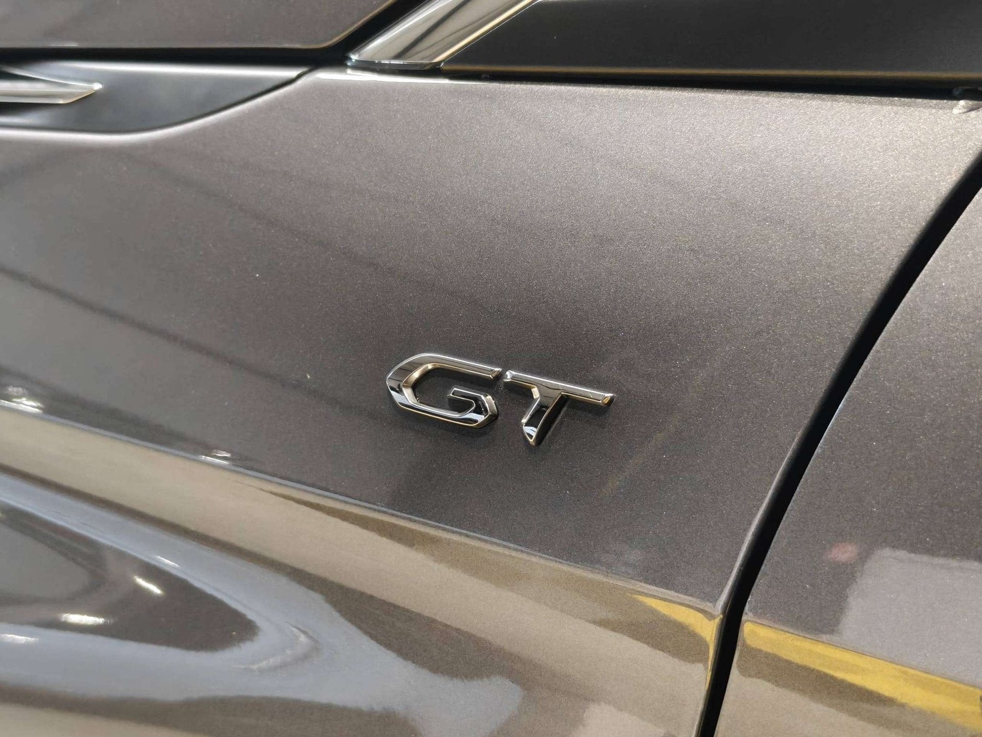 Peugeot 3008 1.2 GT Blackpack/LED/WarmLeder/Dodehoek/Keyless, Auto's, Automaat, Dealer onderhouden, Gebruikt, 1199 cc