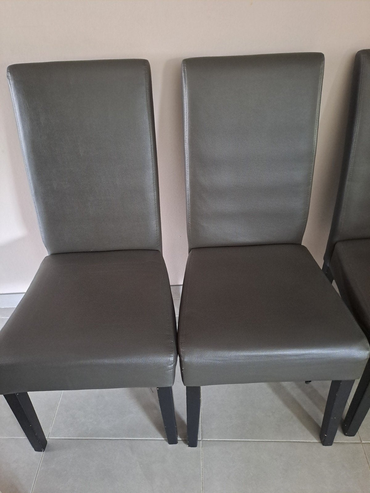 GRATIS 4 STOELEN, Huis en Inrichting, Stoelen, Ophalen