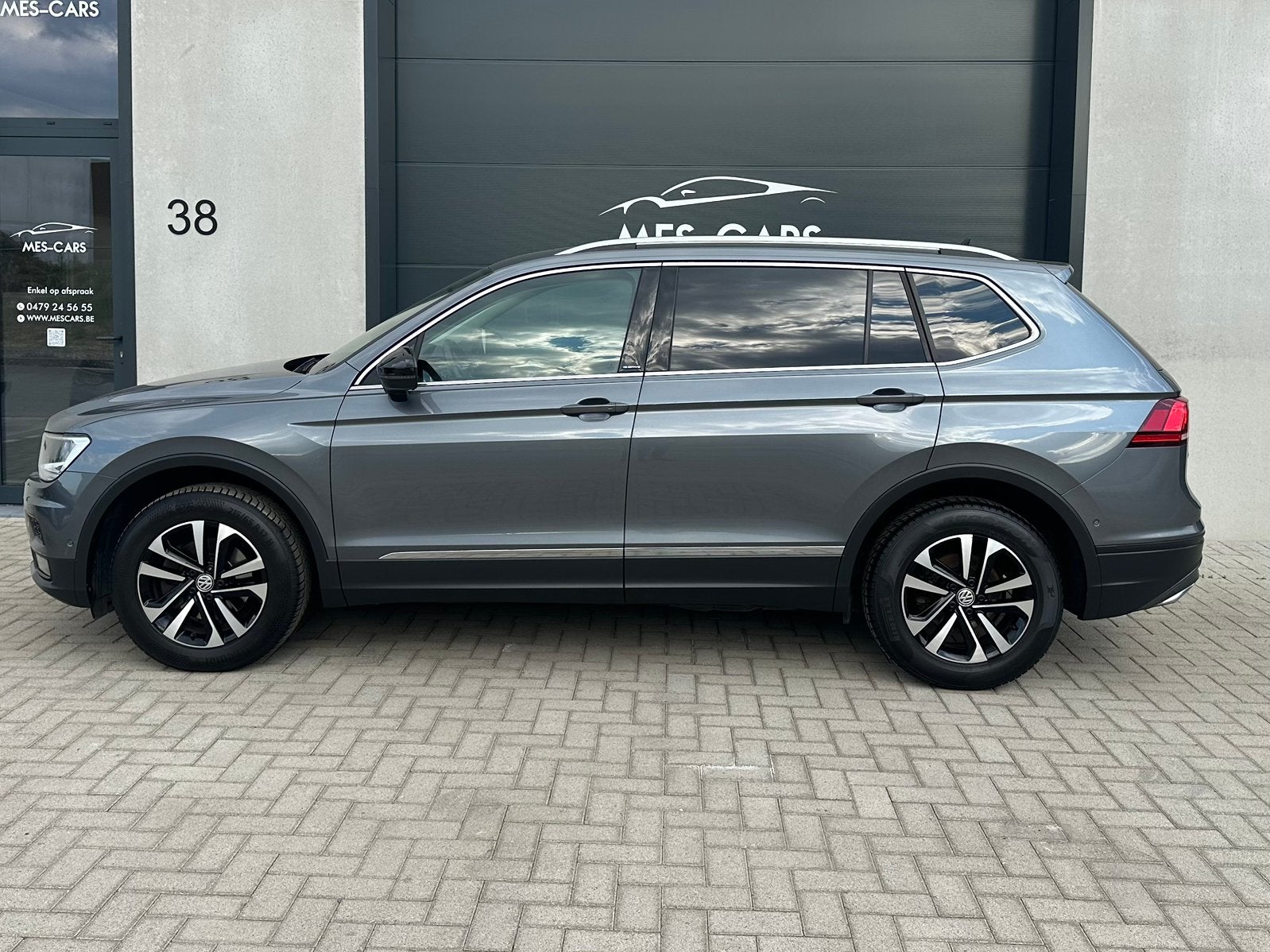 Volkswagen Tiguan Allspace IQDRIVE 7PL 2.0TDI - 150CV / 2021, Argent ou Gris, Entreprise, 7 places, Boîte manuelle
