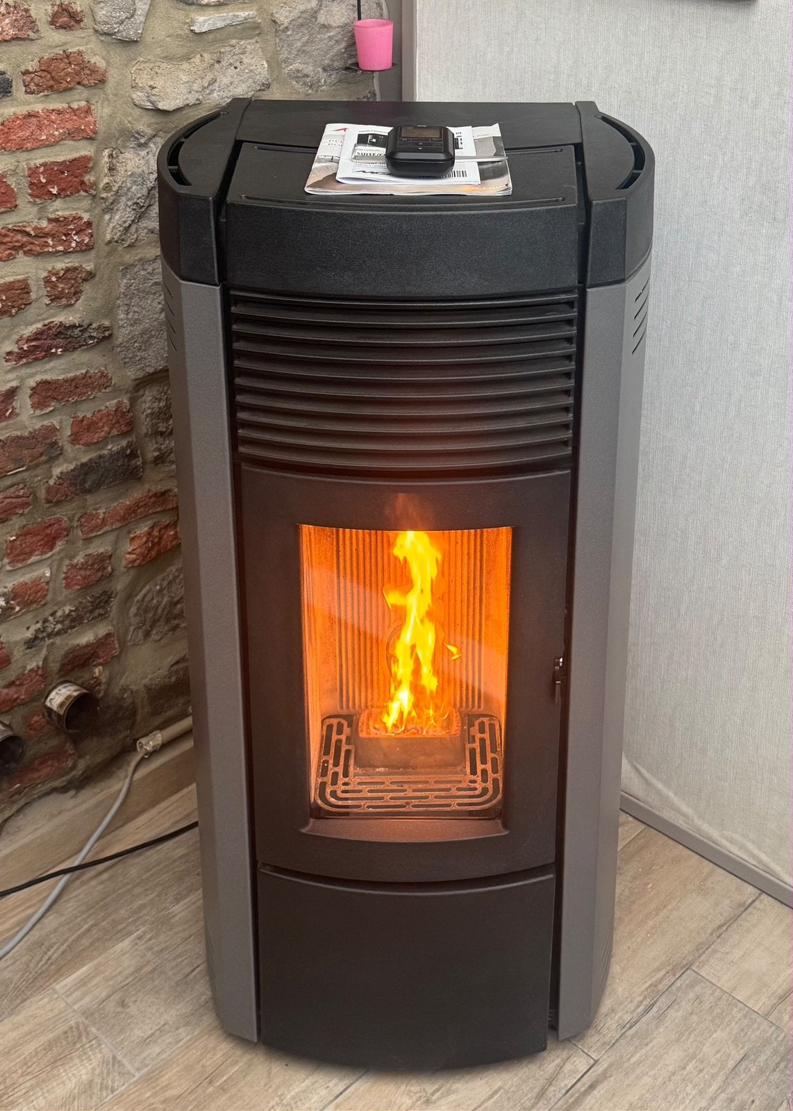 Pelletkachel MCZ MUSA 12kW met afstandsbediening, Ophalen, Zo goed als nieuw, Pelletkachel