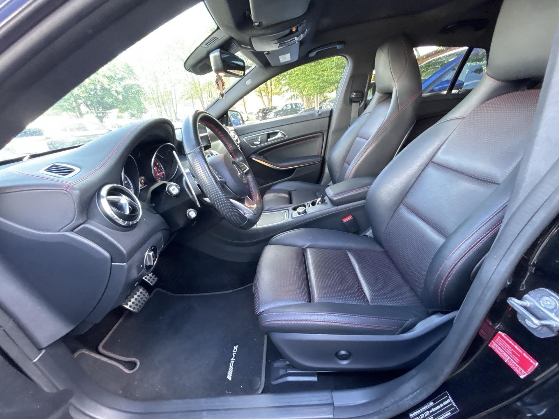 Mercedes-Benz CLA-Klasse 250 4MATIC Shooting Brake AMG Line, Auto's, Automaat, Stof, Gebruikt, 4 cilinders