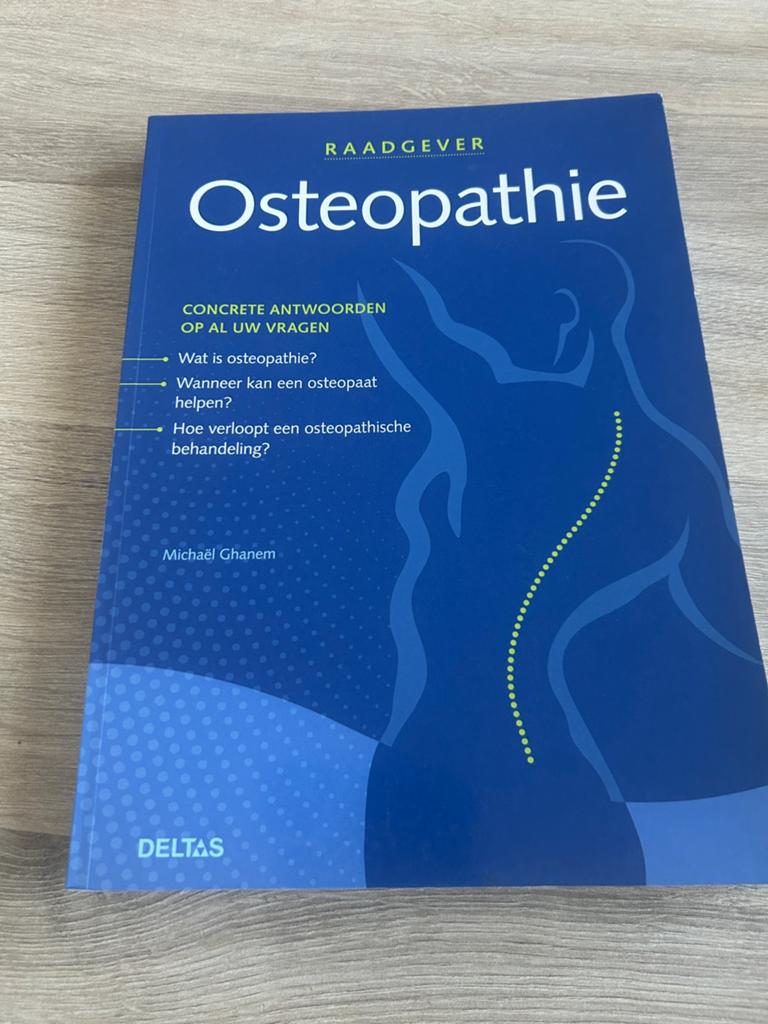 Boek Osteopathie, Ophalen of Verzenden, Zo goed als nieuw