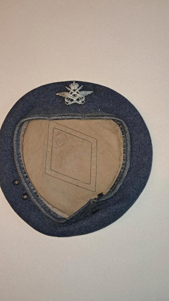 BELGIQUE - ABL - BERETS DIVERS, Verzamelen, Militaria | Algemeen, Ophalen of Verzenden, Landmacht, Helm of Baret