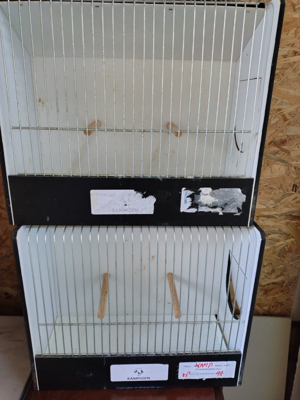 4  PVC tentoonstellingskooien, Enlèvement