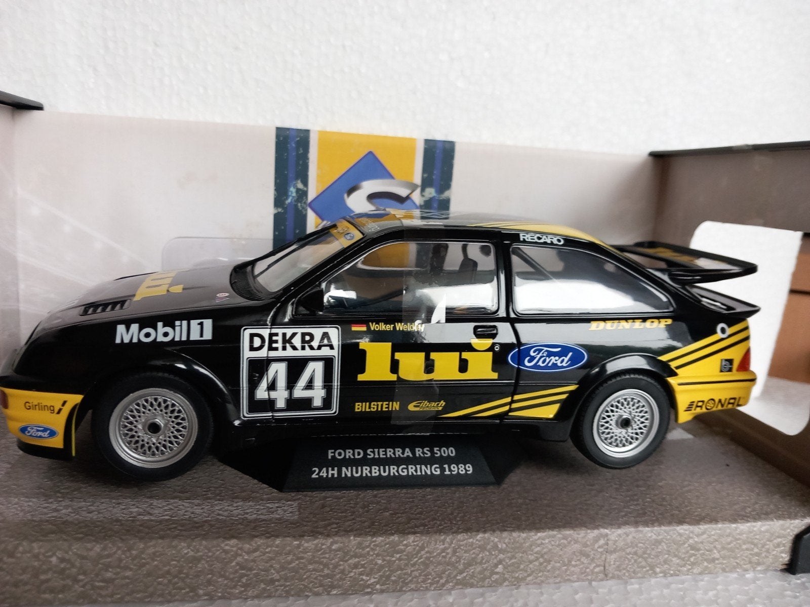 FORD SIERRA RS 500 . SOLIDO 1/18, Enlèvement ou Envoi, Neuf, Solido