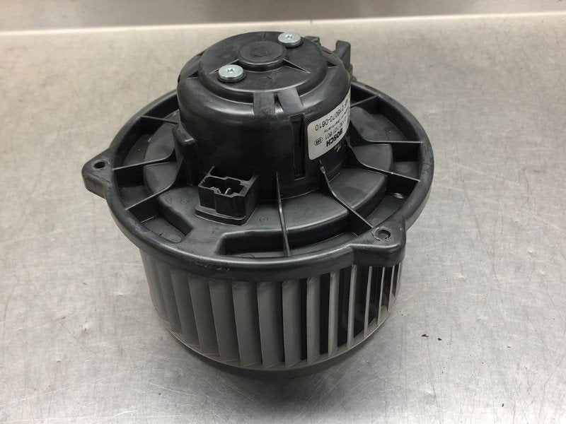 VENTILATEUR RADIATEUR MOTEUR Corolla Verso (R10 / 11), Utilisé, Toyota