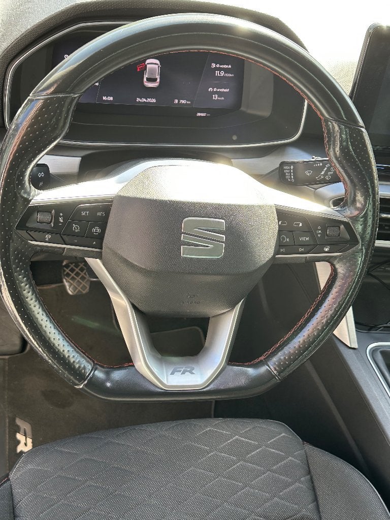Te koop Seat Leon, Auto's, Seat, Voorwielaandrijving, Stof, Leon, Wit