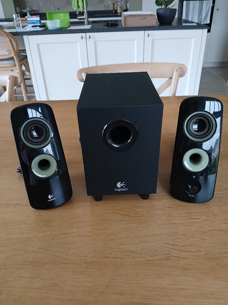 Logitech speakerset, Ophalen, Logitech, Speakerset, Zo goed als nieuw