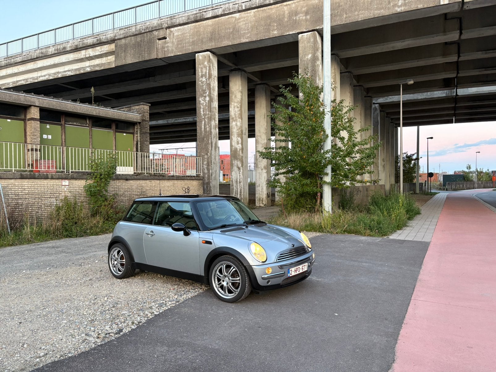 Mini cooper automaat 1600 cc, Cuir, Argent ou Gris, Achat, 82 kW